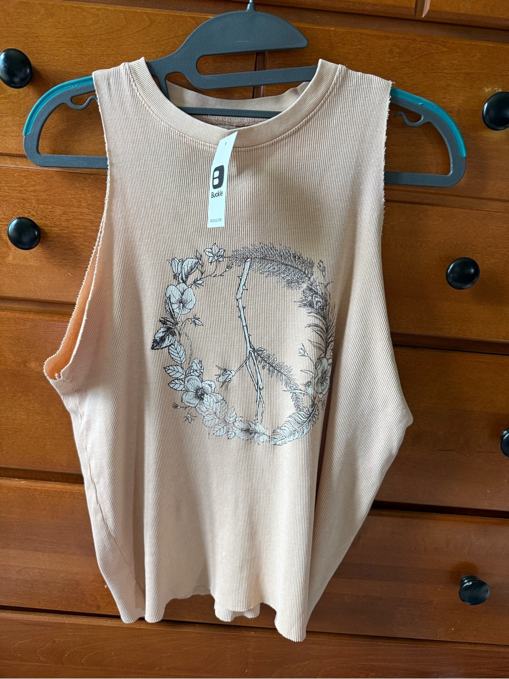 Buckle Women's Graphic Tank Top